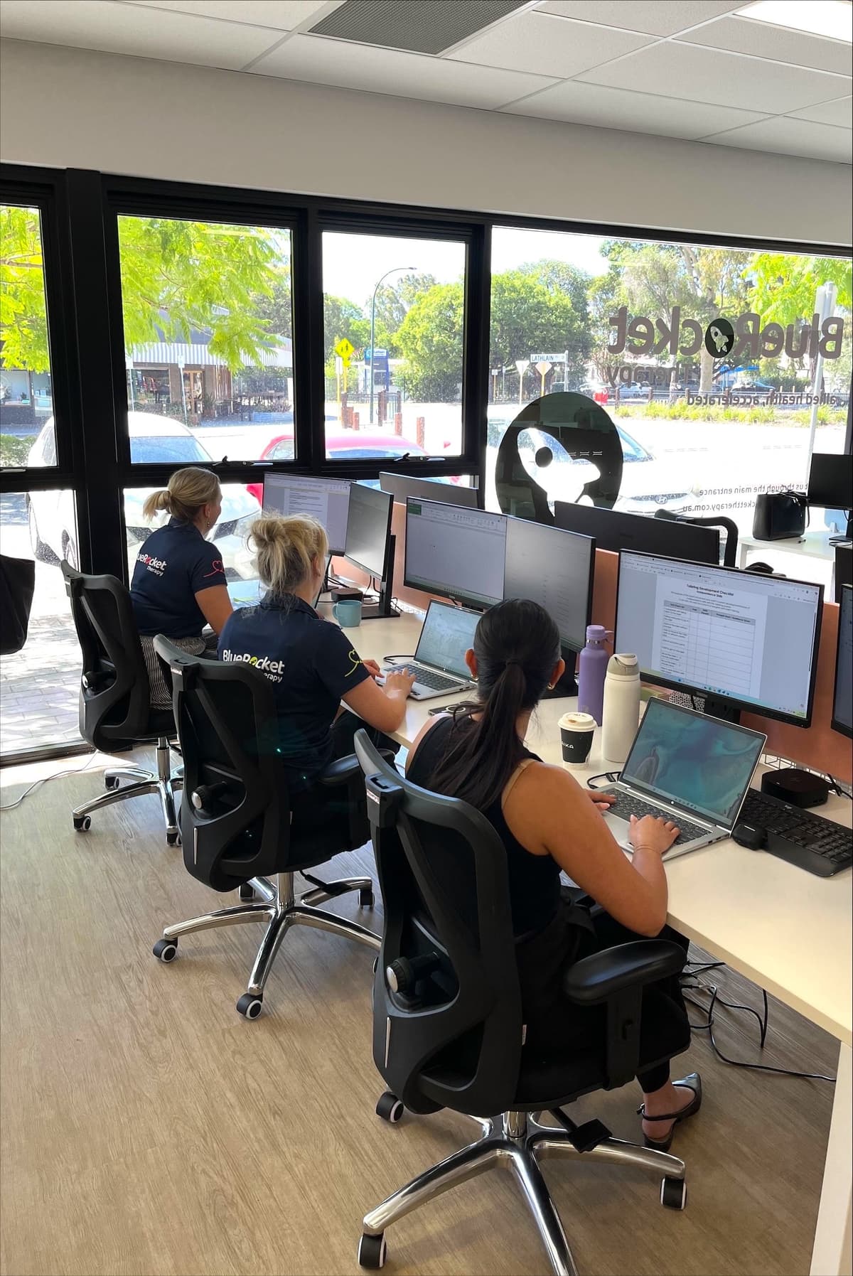 Beyond the therapy session: why non-face-to-face work is a vital part of your therapy journey